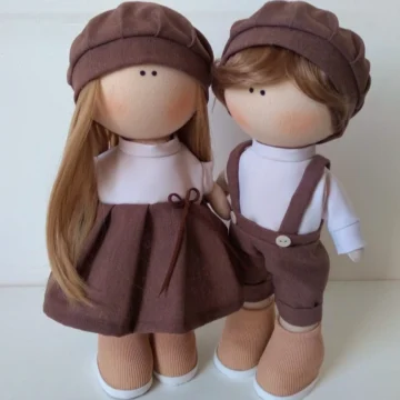 عروسک عاشقانه